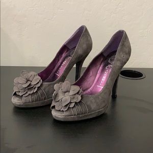 Size 8.5 Jeffrey Campbell Heels